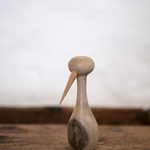 Cigogne artisanal en bois tourné